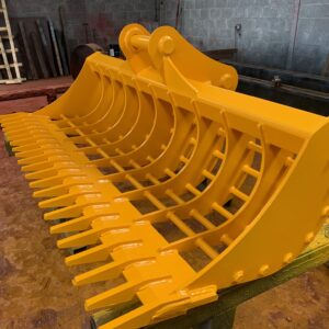 Biddy Hardox tip Rakes/Riddle bucket